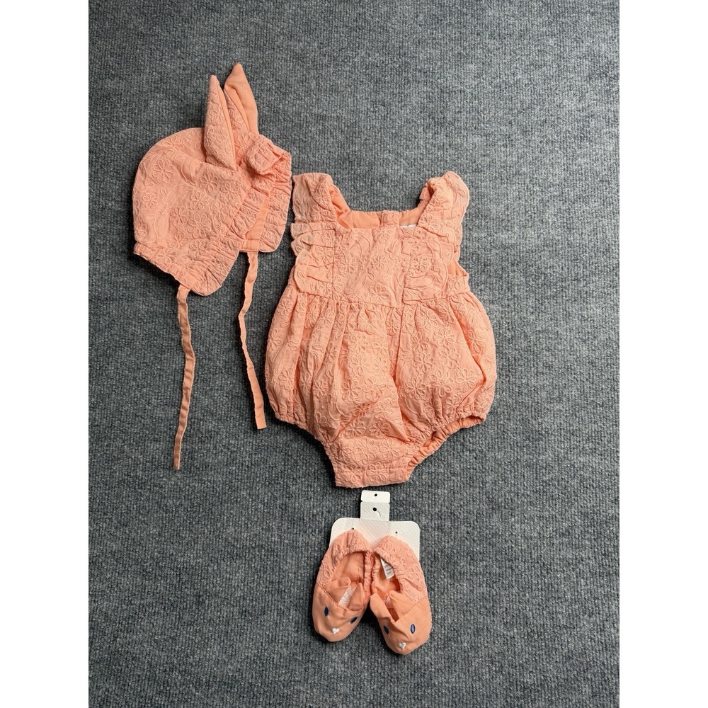 Cupcakes & Cashmere  Baby Girl Coral‎ Lace Floral Embroidered Bunny Romper 0-3 M
